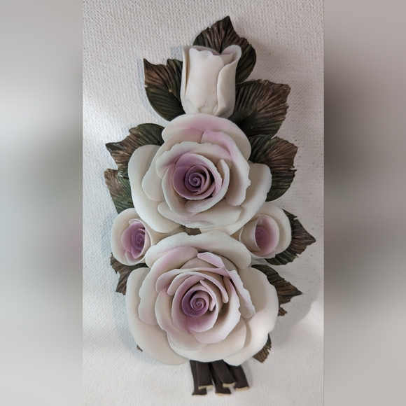 Handcrafted Porcelain Bisque Figurine Lavender Roses & Stems Home Decor 7" X-1 - Picture 5 of 12